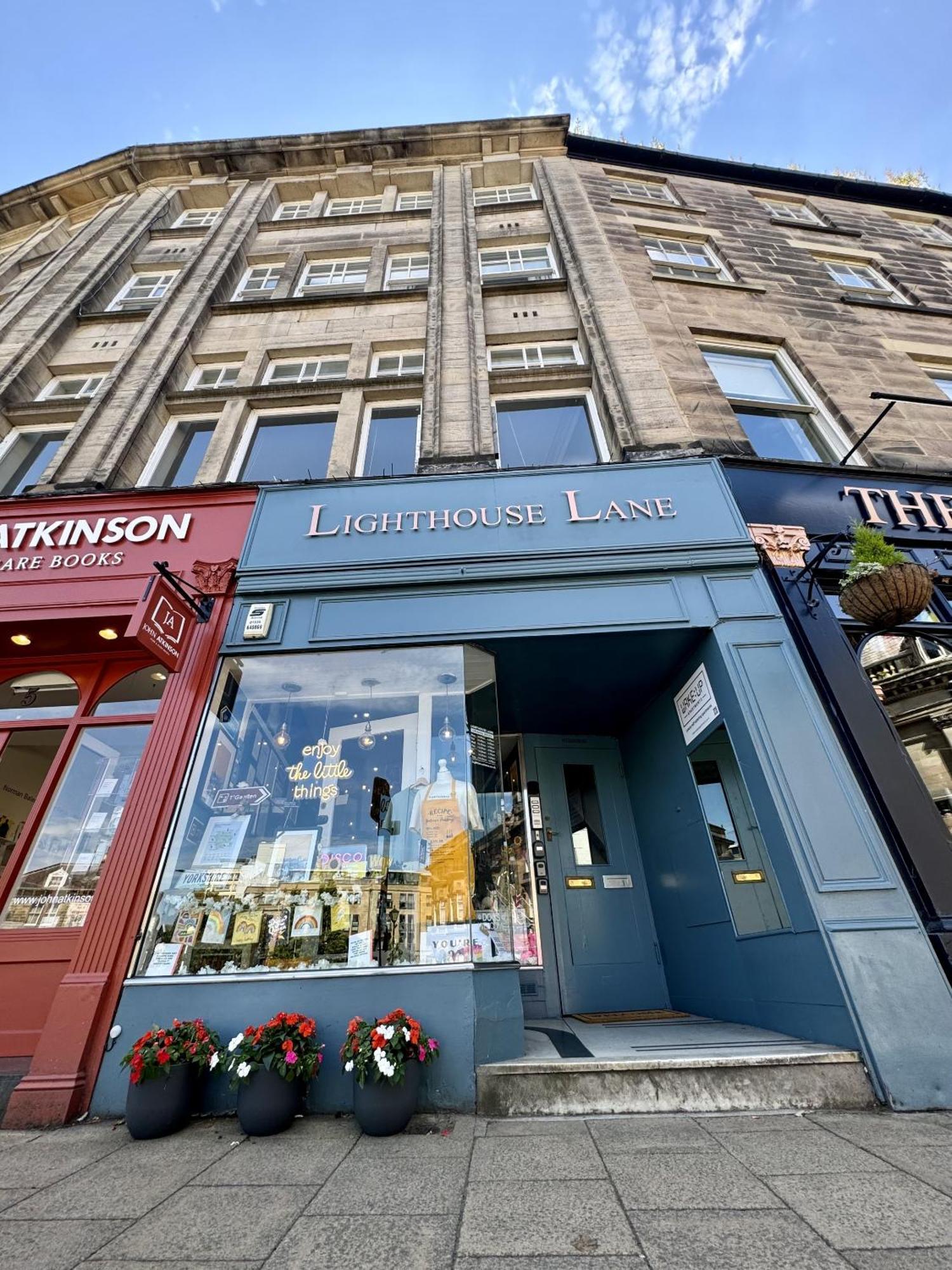 The Yorkshire Crown - Luxury Apartment - Free Parking Nearby Harrogate Ngoại thất bức ảnh